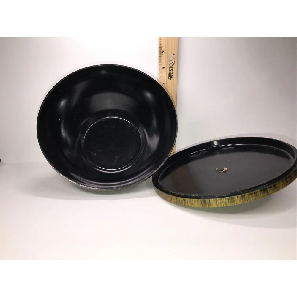 Decorative lacquered‎ bowl/dish l w/ Lid Flowers & Leaves Made in Japan.